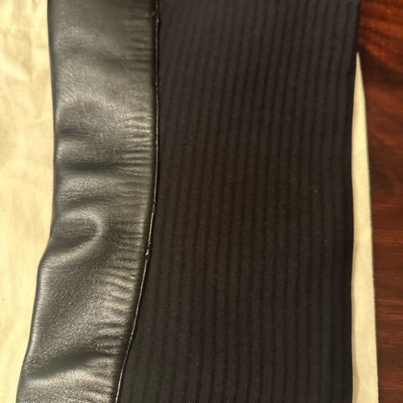 Fendi thigh high sock boots. Flats. Size 36 1/2. Logo black leather F0554 25 mm. - Picture 3 of 15